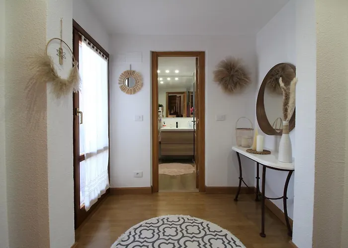 Junto A La Ciudadela De Jaca